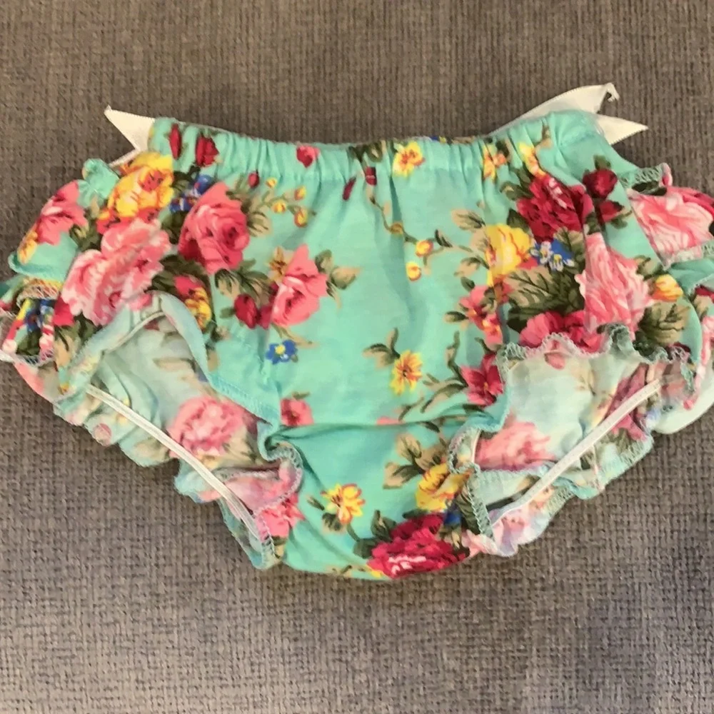 Infant Diaper Cover and Booties NWT